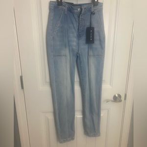 Risen NWT skinny jeans